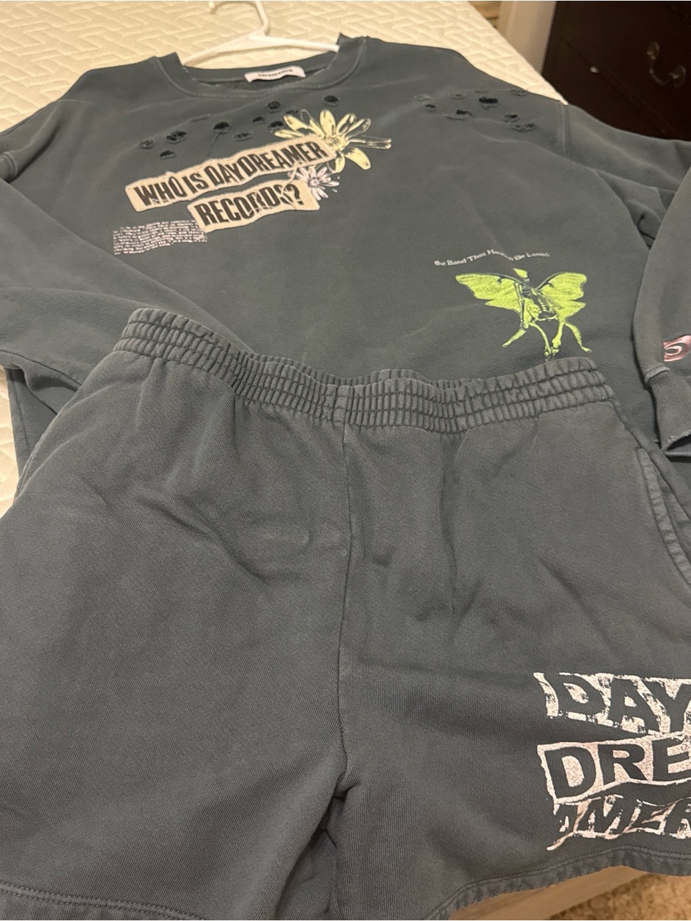 Daydreamer Charcoal Green Graphic Elastic-Waist Shorts with Lime Accent